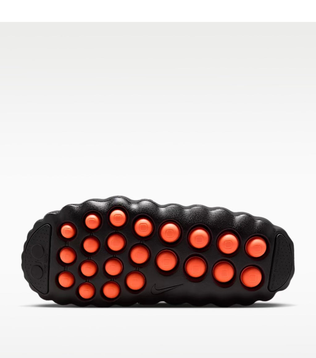 Nike Mind 001