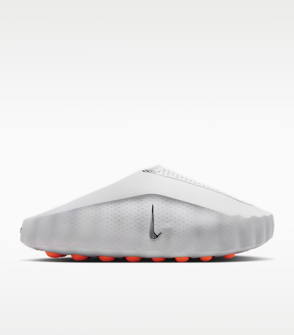 Nike Mind 001