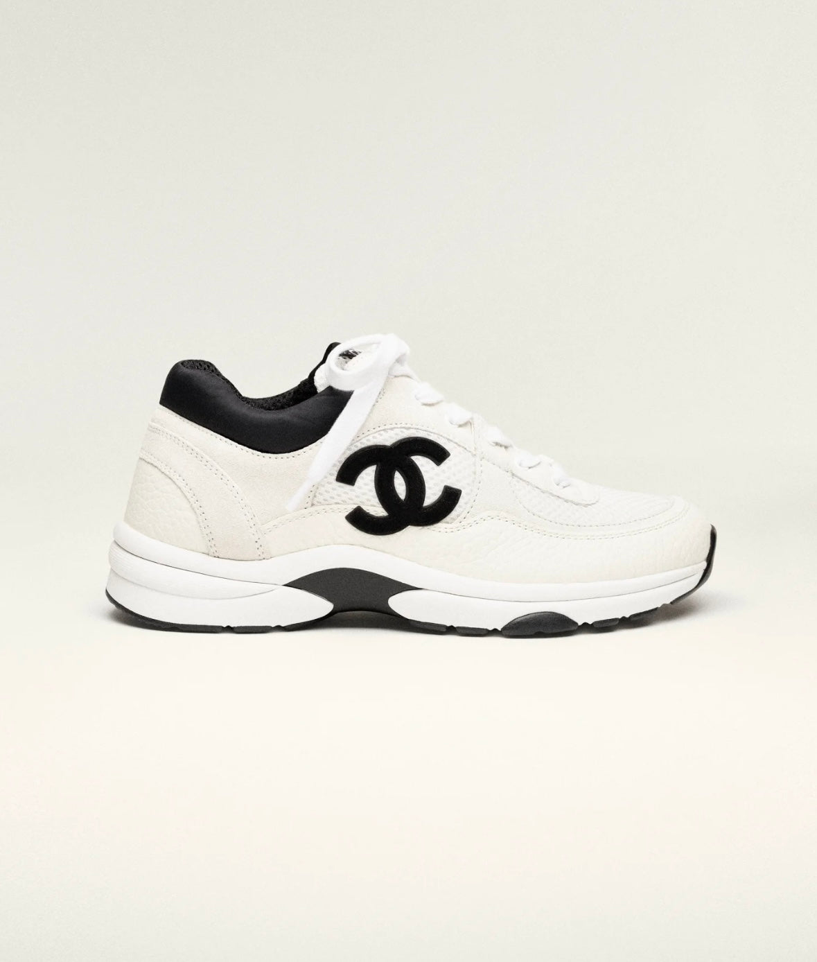 Chanel runner